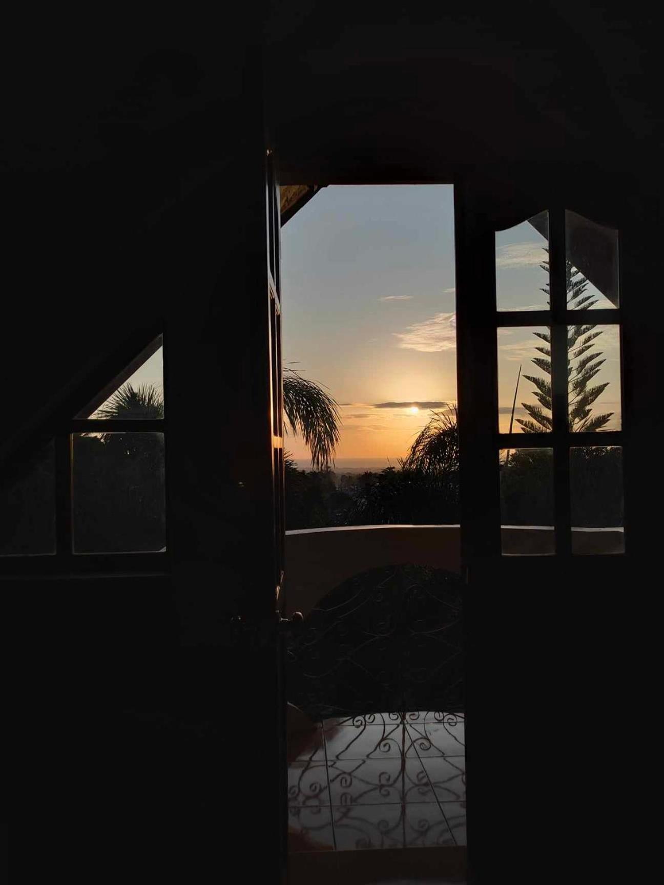 Belfort House B&B Valencia  Екстериор снимка