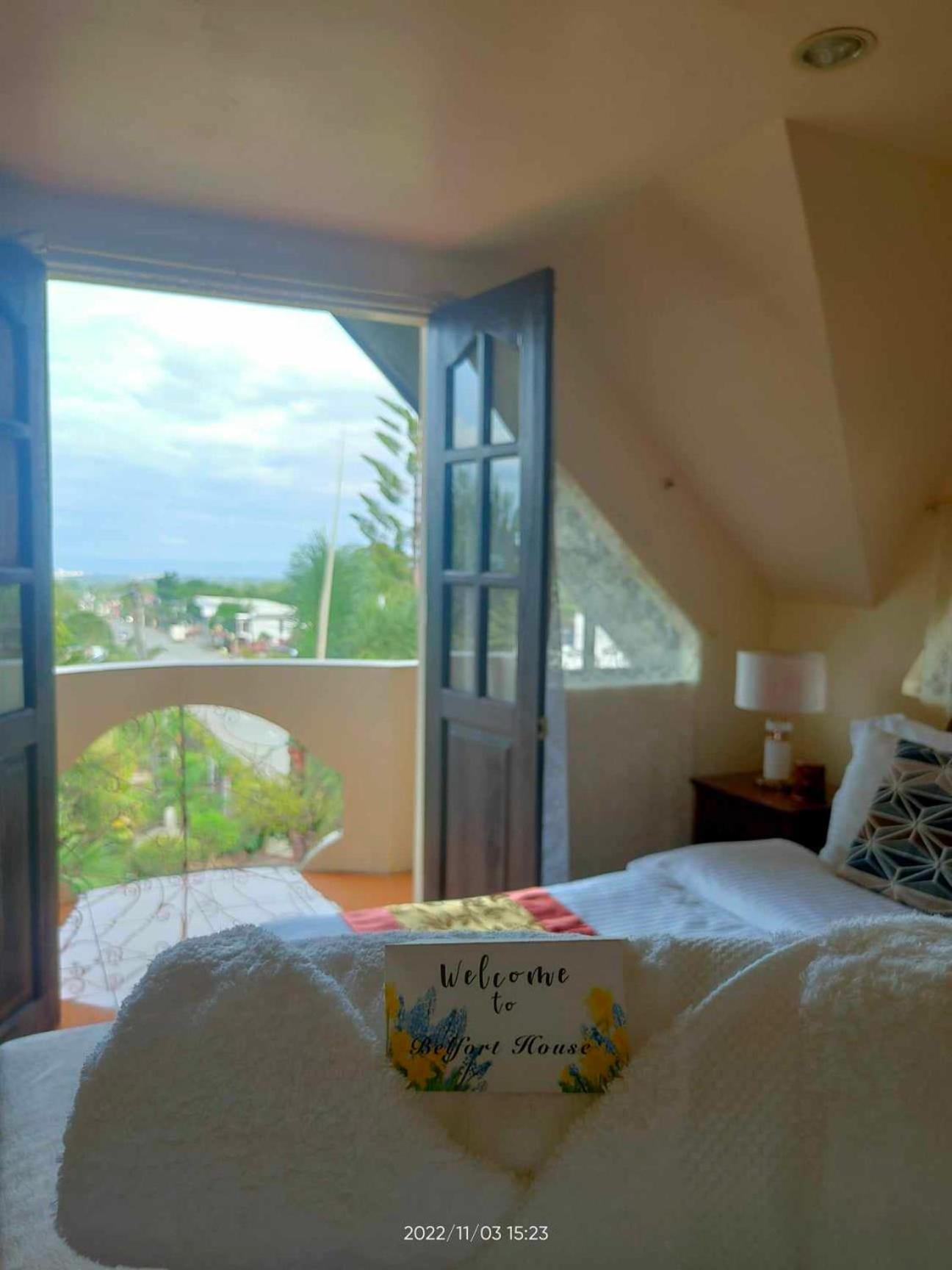 Belfort House B&B Valencia  Стая снимка